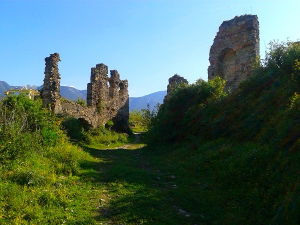 руины Наула, Наула Махмутлар, Naula, город Наула